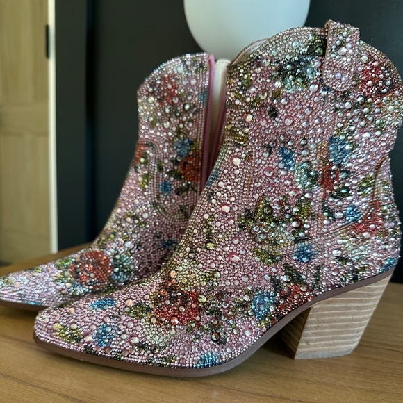 Betsey Johnson Emory Rhinestone Western Boot Pink Floral Sequin Sz 6 - Picture 6 of 6